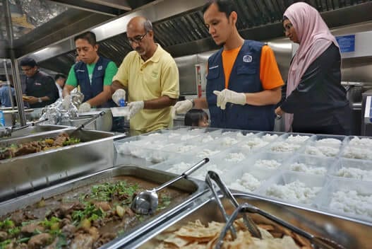 Collect Surplus Cooked Halal Food